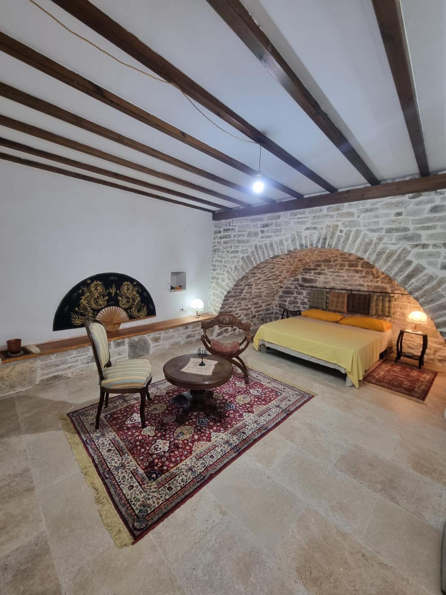 Villa Olive Old Qeparo Luaran gambar
