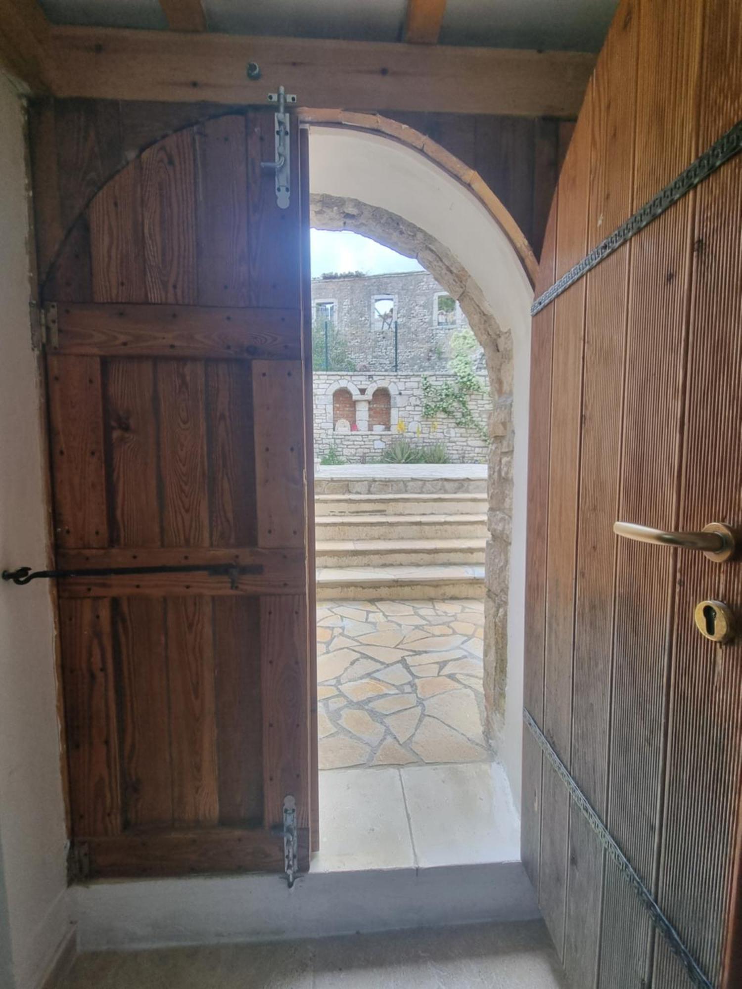Villa Olive Old Qeparo Luaran gambar