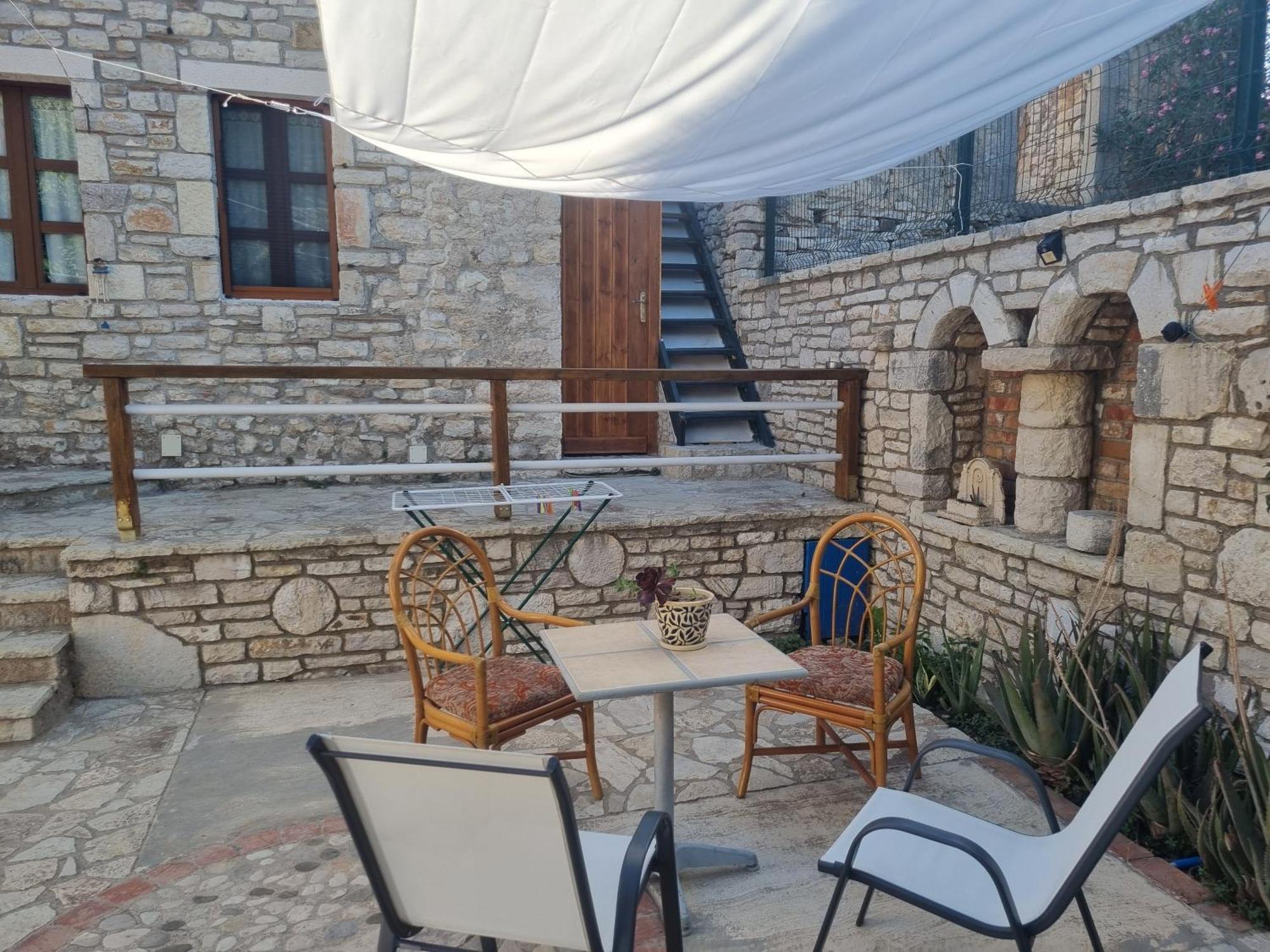 Villa Olive Old Qeparo Luaran gambar